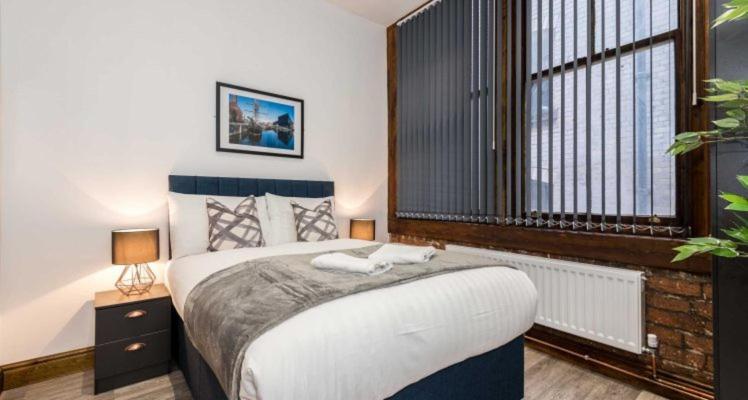 27 Stanley Street Aparthotel By Ustay Ливерпуль Экстерьер фото